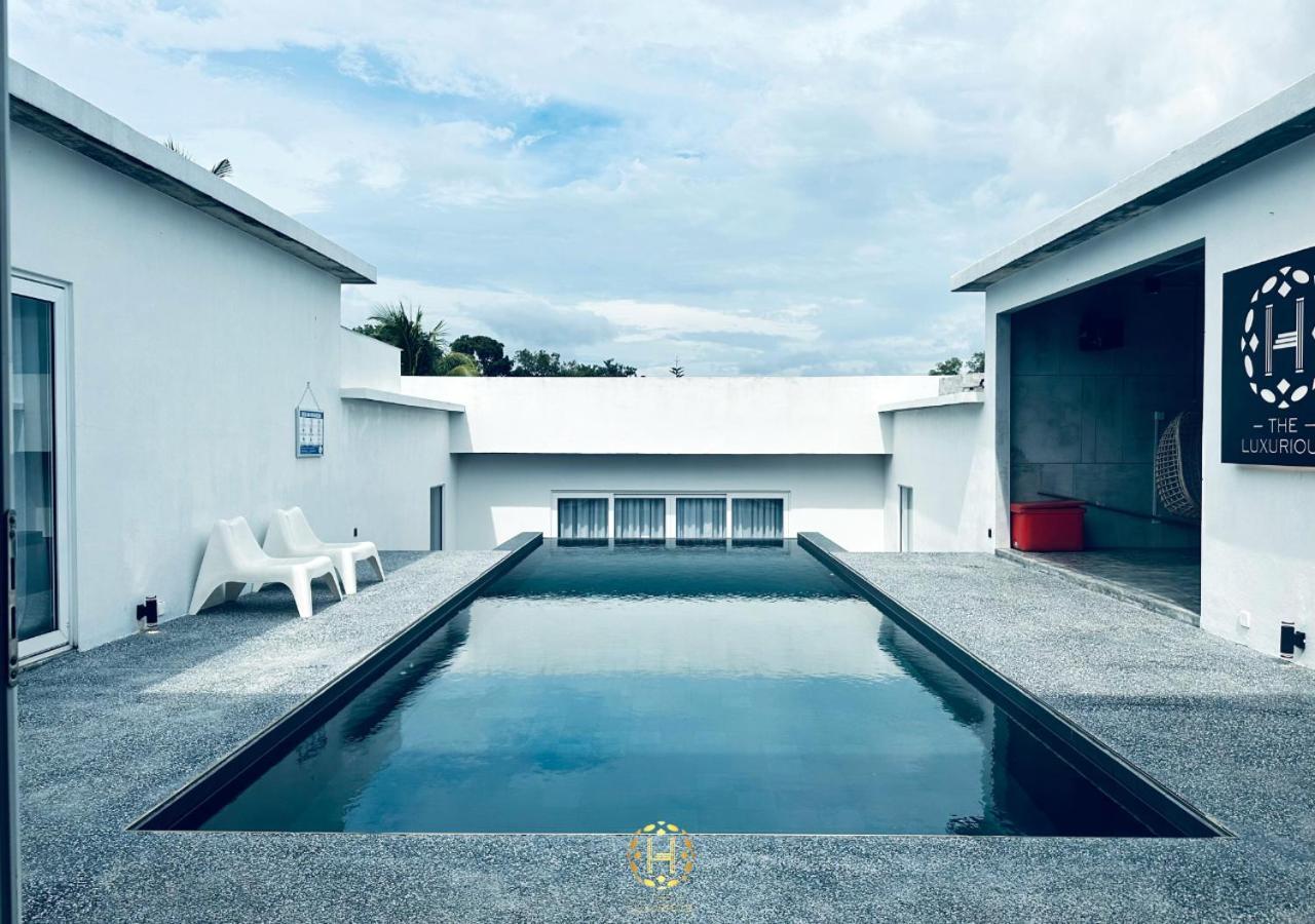 فيلا The Luxurious 245, A Famosa Melaka ألور غاجا المظهر الخارجي الصورة